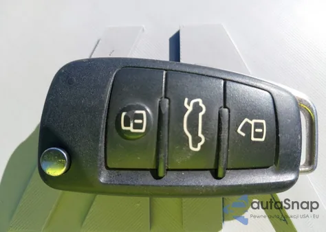 2006 Audi A6 3.2 from USA, damaged, VIN WAUDH74F36N181475